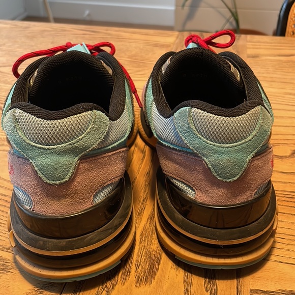 Louis Vuitton X Virgil Abloh Trail Sneakers in Violet - Picture 4 of 9